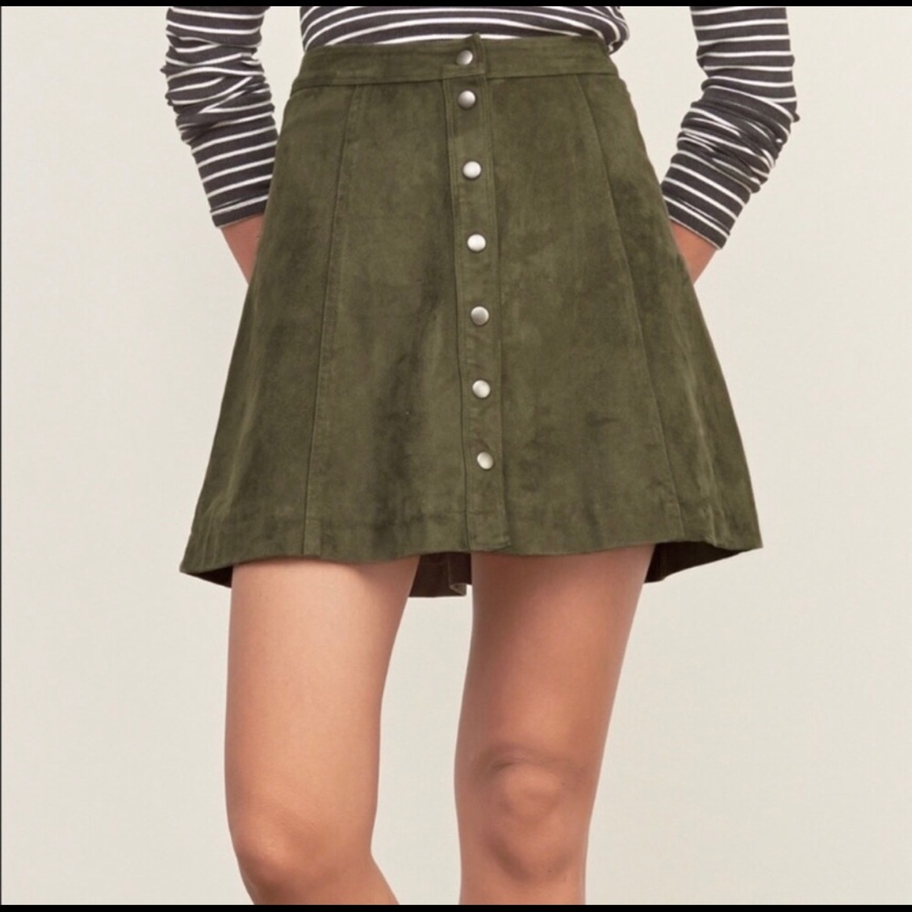 Abercrombie & Fitch Size 2 suede skirt